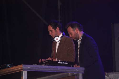 Territorios Sevilla 2011 2Many Djs