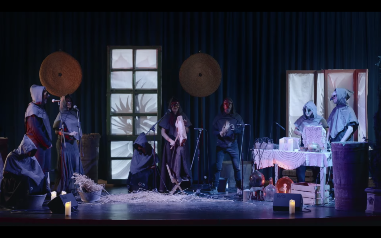 La Electrojota de Castora Herz - Nuevo videoclip de La Blanca Flor