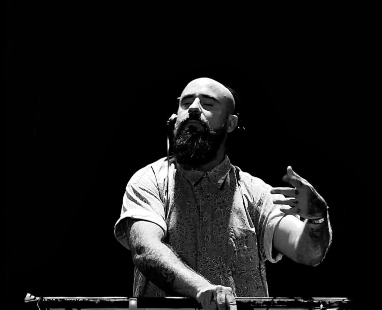 francois-del-mundo-nous-festival-como-las-grecas