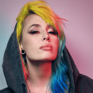 Marika Rossa_900