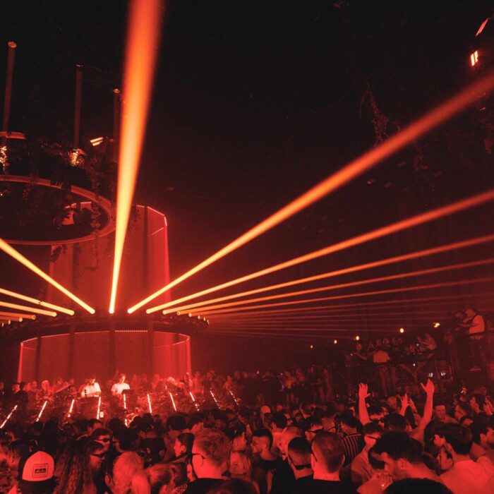 Jamie Jones b2b The Martinez Brothers en Paradise