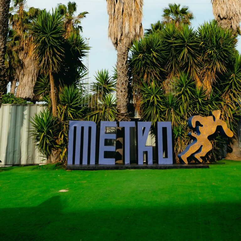 metro-summer-como-las-grecas