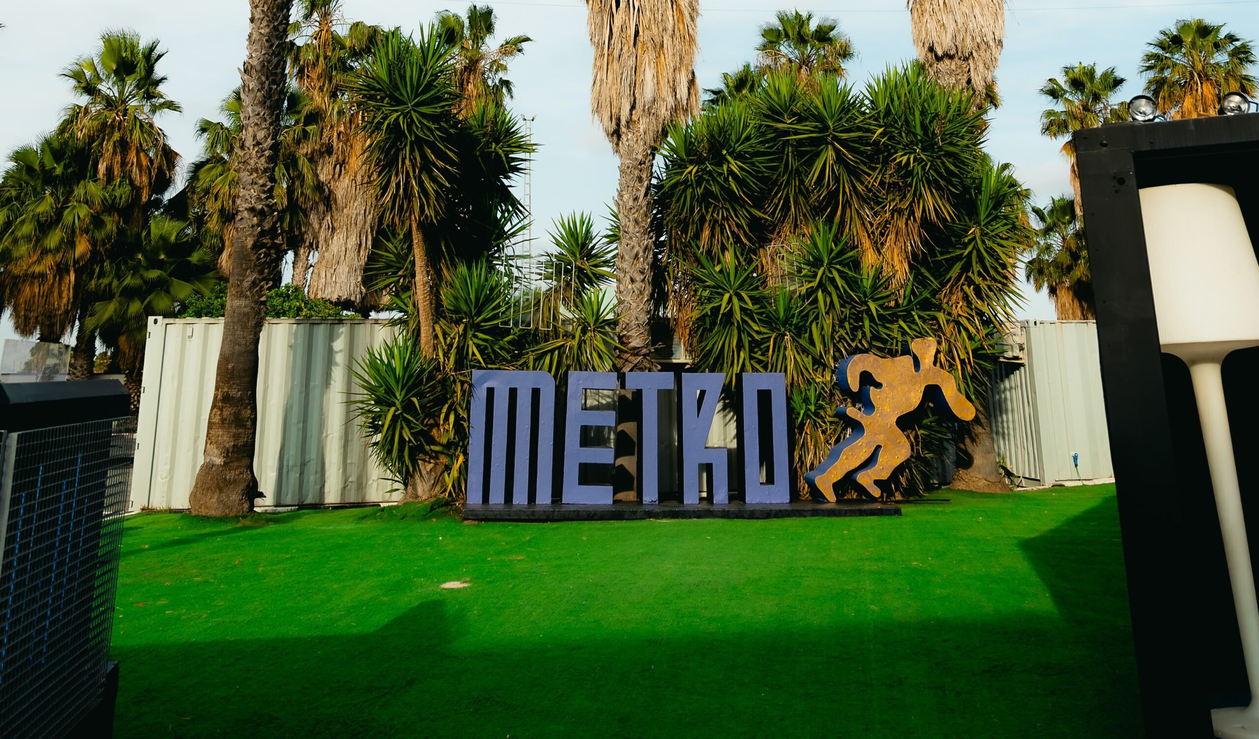 metro-summer-como-las-grecas
